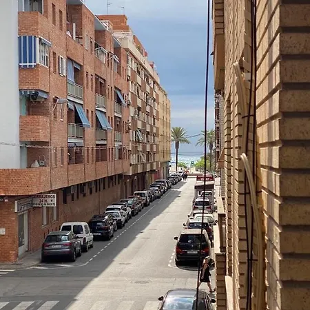 Acogedor Apartamento Con Terraza *