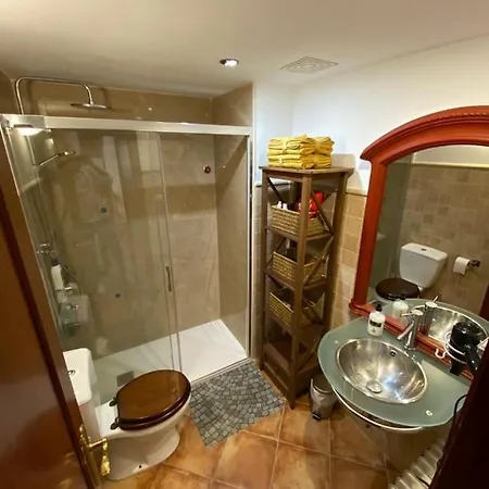 Acogedor Apartamento Con Terraza *